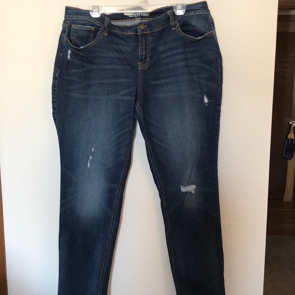 Old Navy Boyfriend Distressed Jeans